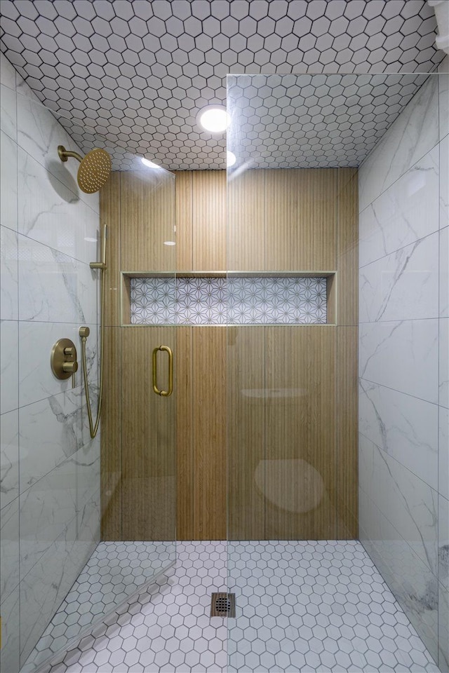 1437 Pearson St, Ferndale, MI 48220 - bathroom featuring a stall shower