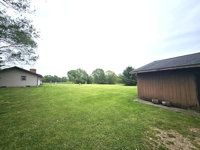 10122 Jones Rd, Bellevue, MI 49021 - view of green lawn