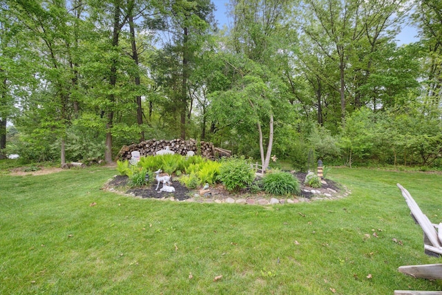 3172 Shadow Brook Ln, Pinckney, MI 48169 - view of grassy yard