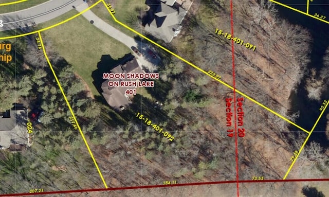 3172 Shadow Brook Ln, Pinckney, MI 48169 - aerial view of property's location featuring property boundaries highlighted