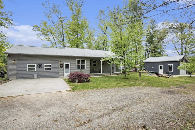 3921 Wildwood Ave, Bitely, MI 49309 - back of property featuring a yard