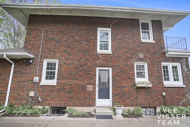 1058 Eastwood Ave SE, East Grand Rapids, MI 49506 - view of front of property with brick siding