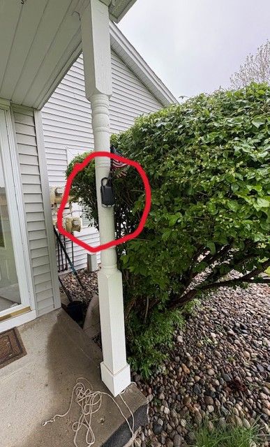 1376 Leisure Dr, Flint, MI 48507 - exterior view