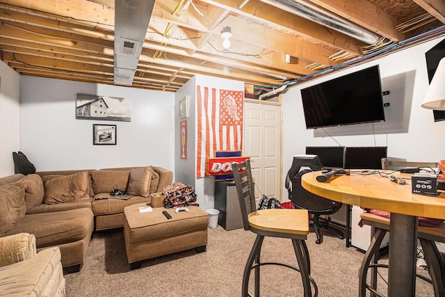 737 Bates St SE, Grand Rapids, MI 49503 - living area with light colored carpet