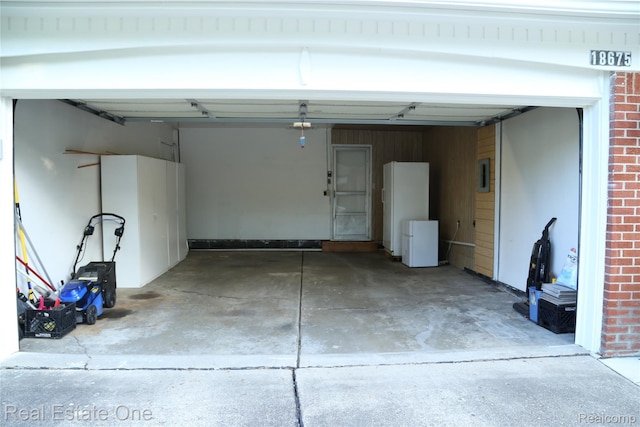 18675 Webster Ave, Southfield, MI 48076 - garage featuring freestanding refrigerator