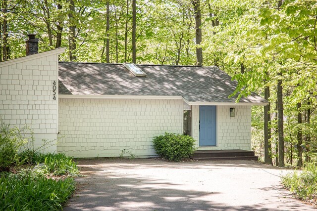 4054 S Scenic View Dr, Suttons Bay, MI 49682