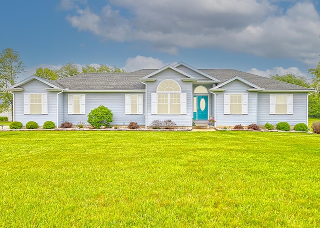 6573 Sweet Clover Hills Dr, Jonesville, MI 49250 - ranch-style home with a front yard and a shingled roof