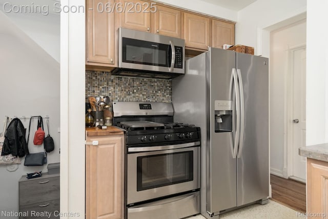1395 Aline Dr, Grosse Pointe Woods, MI 48236 - kitchen with stainless steel appliances, decorative backsplash, light brown cabinetry, and light countertops