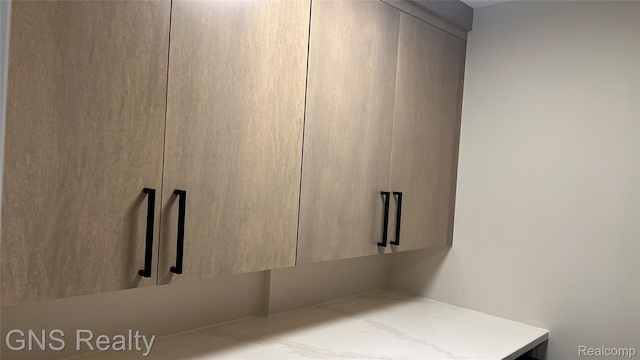206 E Windemere Ave, Royal Oak, MI 48073 - view of closet