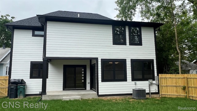 206 E Windemere Ave, Royal Oak, MI 48073 - rear view of house with cooling unit and a shingled roof