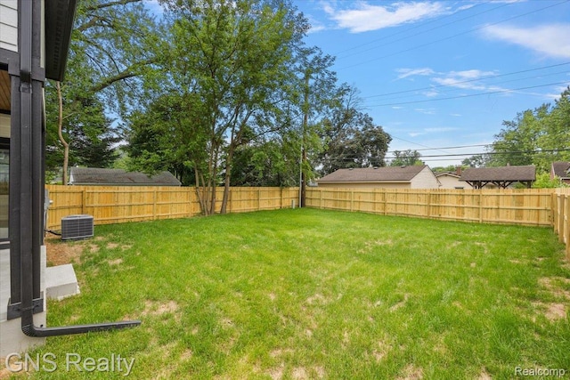 206 E Windemere Ave, Royal Oak, MI 48073 - view of fenced backyard