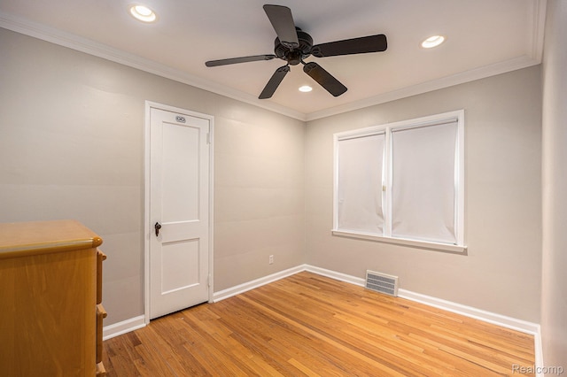 306 N Vermont Ave, Royal Oak, MI 48067 - unfurnished bedroom featuring recessed lighting, light wood finished floors, crown molding, baseboards, and ceiling fan