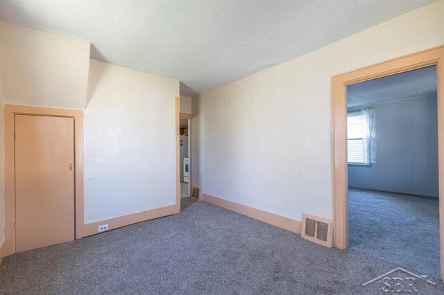 1303 S Warner St, Bay City, MI 48706 - view of carpeted spare room