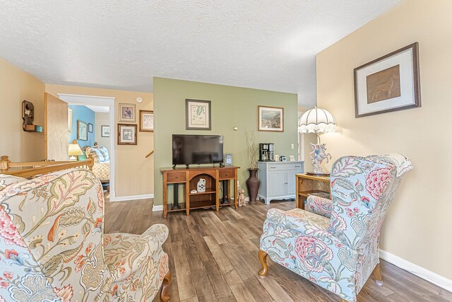2665 Tonawanda Lake Rd, Grawn, MI 49637