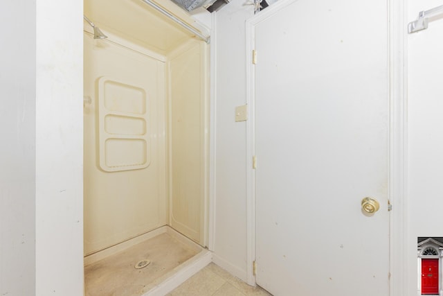 1506 Chandler Rd, Ann Arbor, MI 48105