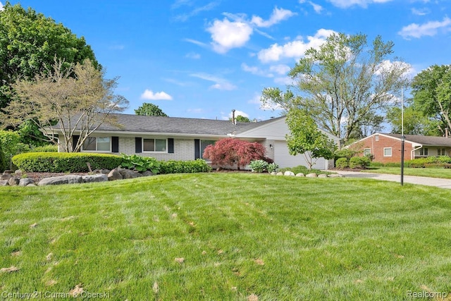 24018 Glen Ridge Ct, Novi, MI 48375 - single story home with a front yard and brick siding