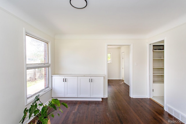 24548 Templar Ave, Southfield, MI 48075 - empty room with dark wood-style floors and baseboards