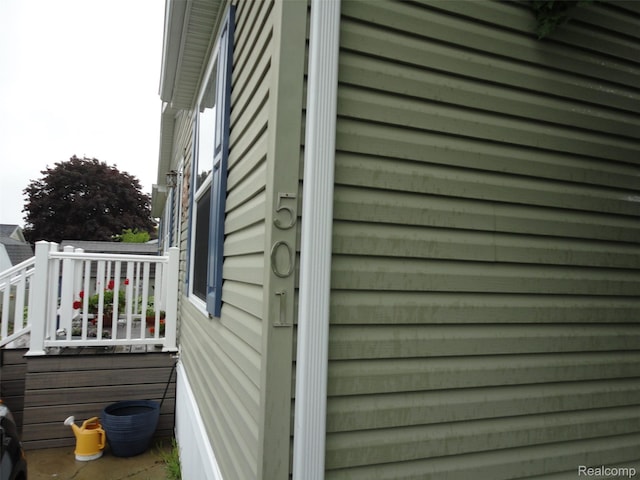 501 Kinloch, Temperance, MI 48182 - view of home's exterior