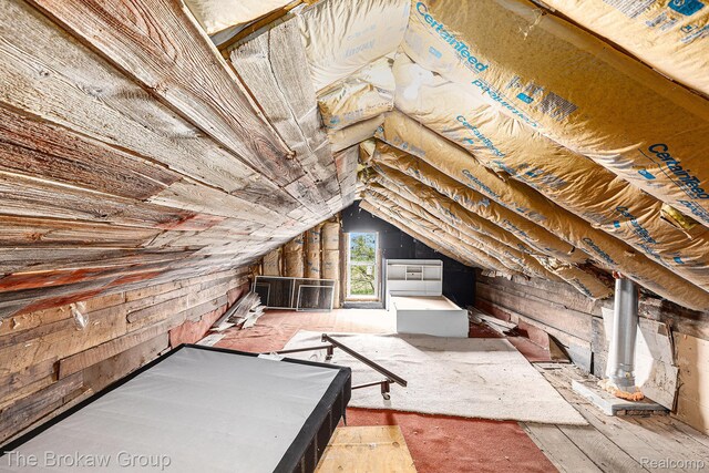 4470 Beach St, Akron, MI 48701 - view of unfinished attic