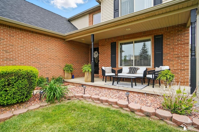 4853 Southpointe Pkwy, Monroe, MI 48161 - covered porch with an outdoor living space