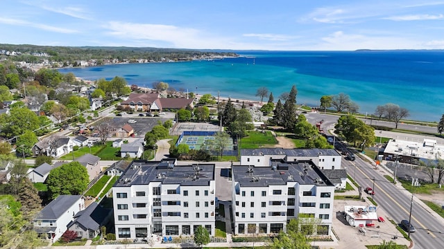 708 Randolph St, Traverse City, MI 49684 - bird's eye view of a nearby body of water