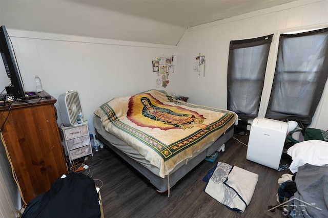 1221 Marsac St, Bay City, MI 48708 - bedroom with wood finished floors and vaulted ceiling