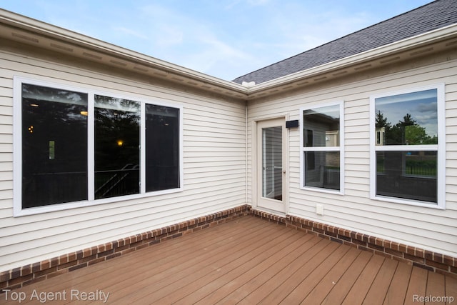 109 Willow Lake Dr, Oxford, MI 48371 - view of deck