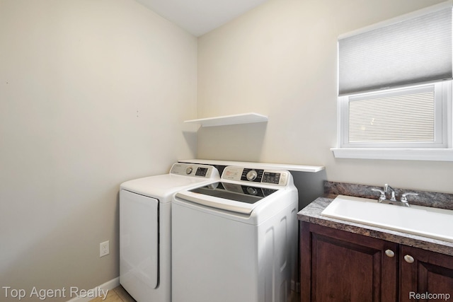 109 Willow Lake Dr, Oxford, MI 48371 - washroom with washing machine and dryer and cabinet space