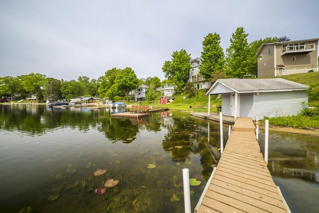 15657 Lakeview Dr, Buchanan, MI 49107 - dock area with a water view