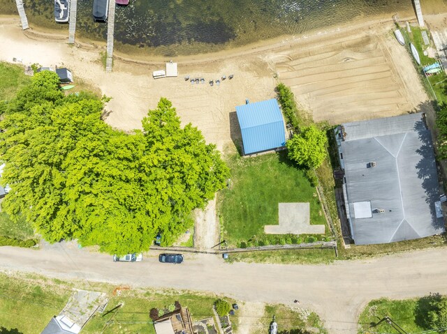 15657 Lakeview Dr, Buchanan, MI 49107 - drone / aerial view