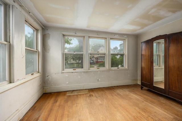 554 Ethel Ave SE, Grand Rapids, MI 49506 - spare room featuring baseboards and light wood-type flooring
