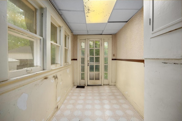554 Ethel Ave SE, Grand Rapids, MI 49506 - view of unfurnished sunroom