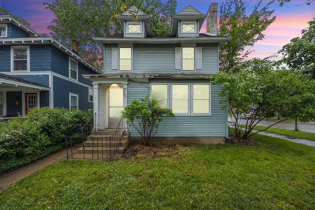 554 Ethel Ave SE, Grand Rapids, MI 49506 - view of front facade with a front lawn