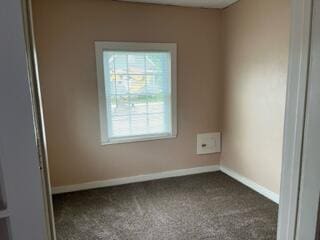 872 Mcalister Ave, Benton Harbor, MI 49022 - carpeted spare room featuring baseboards
