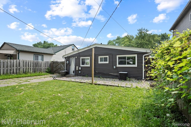 23377 Melville Ave, Hazel Park, MI 48030 - photo 25