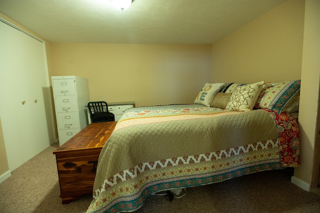 4314 Wilson Ave SW, Grandville, MI 49418 - bedroom featuring carpet