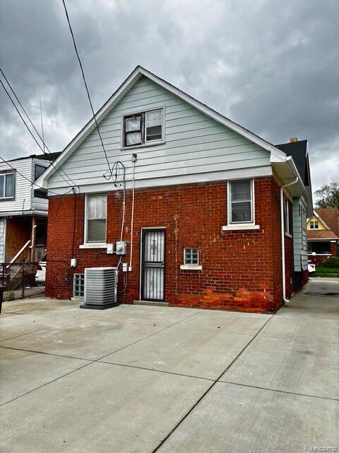 10163 Monica St, Detroit, MI 48204 - photo 4