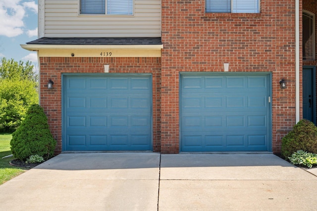 4139 Persimmon Dr, Ypsilanti, MI 48197 - garage with driveway