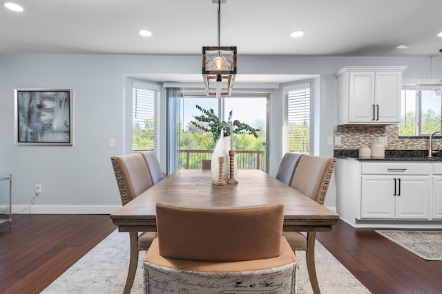 4139 Persimmon Dr, Ypsilanti, MI 48197 - dining area with dark wood-style floors, recessed lighting, a chandelier, and baseboards