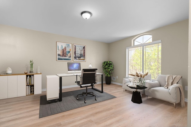 4139 Persimmon Dr, Ypsilanti, MI 48197 - office space featuring light wood-style flooring and baseboards