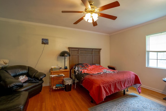 622 Sunningdale Dr, Grosse Pointe Woods, MI 48236 - bedroom featuring wood finished floors, ornamental molding, baseboards, and ceiling fan