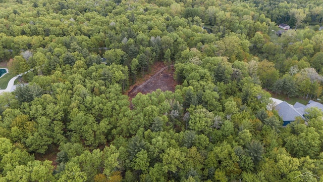 836 Beamish Rd, Midland, MI 48642