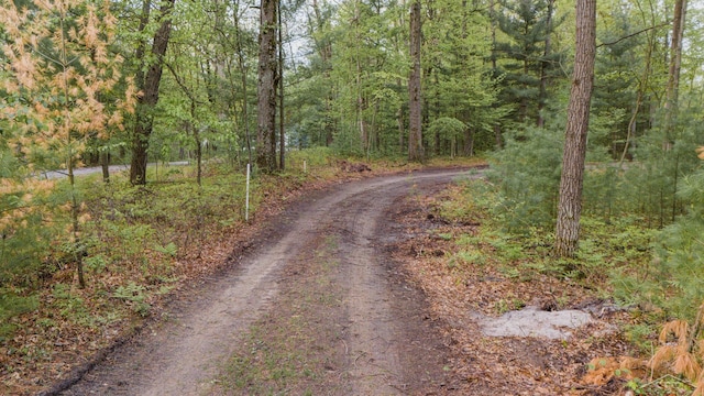 836 Beamish Rd, Midland, MI 48642