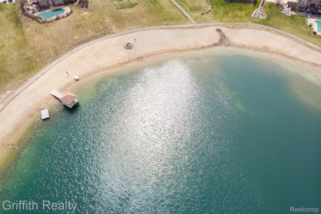 1804 Morgan Lake Ct, Brighton, MI 48114 - aerial view of property and surrounding area with a nearby body of water