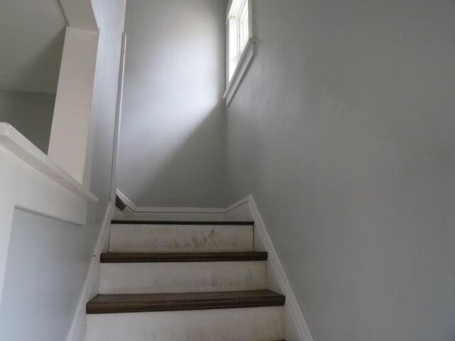 723 Capital Ave NE, Battle Creek, MI 49017 - photo 8