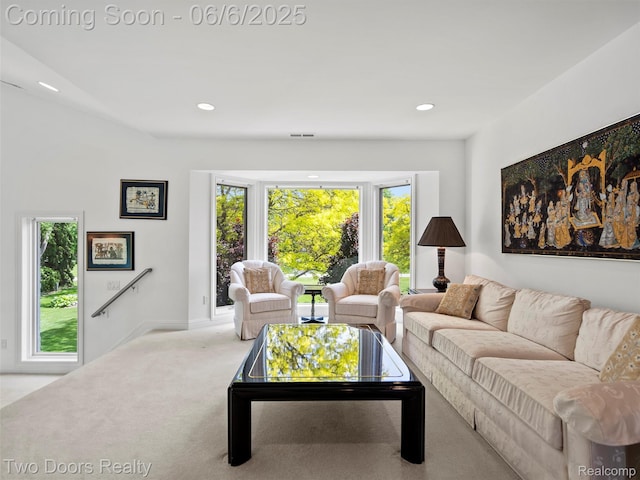 532 Shrewsbury Dr, Clarkston, MI 48348 - carpeted living area featuring recessed lighting and baseboards