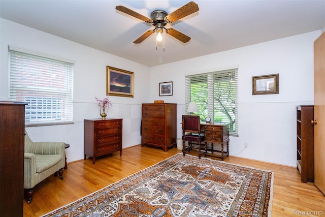 20550 Fairway Ln, Grosse Pointe Woods, MI 48236 - sitting room with light wood-type flooring and a ceiling fan