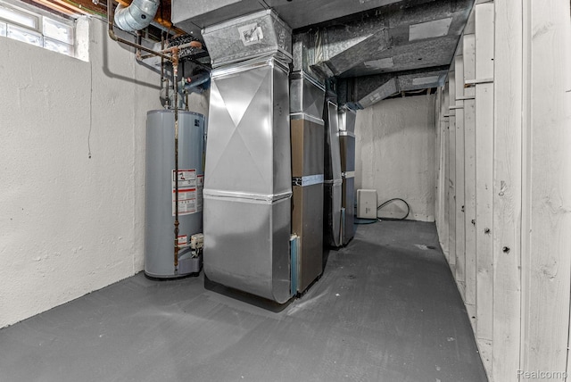4766 Quarton Rd, Bloomfield, MI 48302 - basement featuring gas water heater and a textured wall