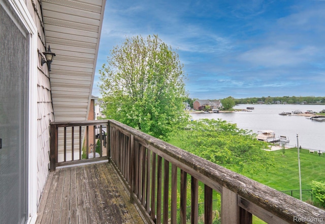3266 Benstein Rd, Commerce Twp, MI 48382 - balcony featuring a water view