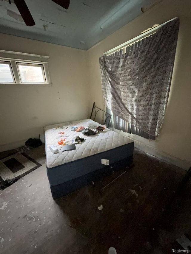 3677 Townsend St, Detroit, MI 48214 - bedroom featuring a ceiling fan